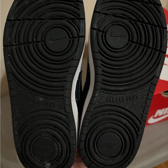 Nike Court Borough Mid size 3.5 - Picture 2 of 6